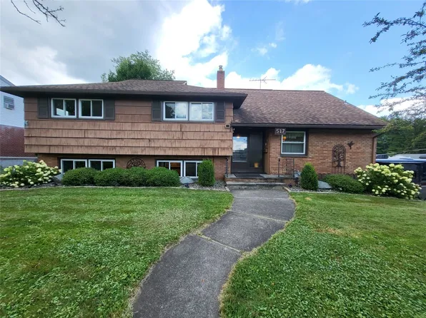 517 Hazel Dr, Vestal, NY 13850