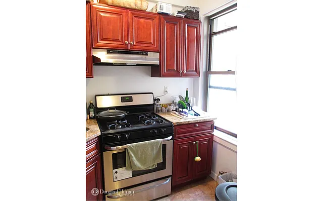 Rented by Douglas Elliman | media 30