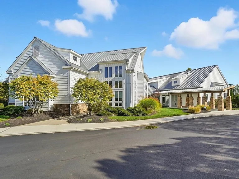 4641 Grand Strand Dr — Photo 37