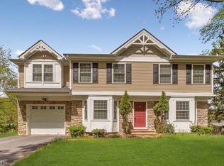 5 Ryerson Rd, Hopatcong, NJ 07843