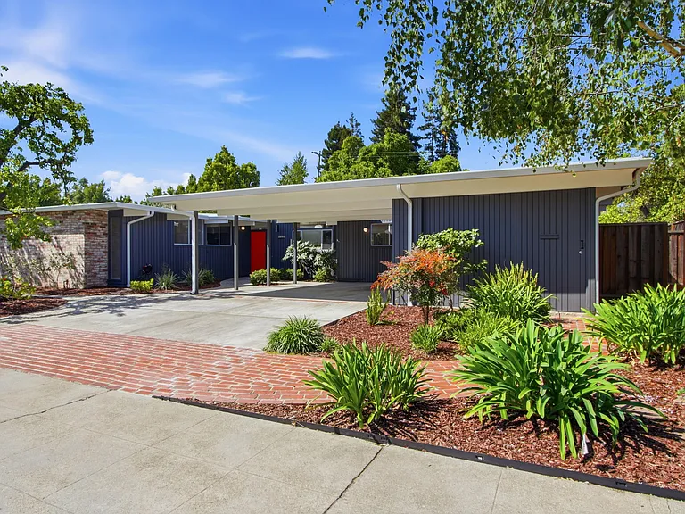 3862 Mumford Pl — Photo 1