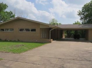 217 E Walker Ave, Temple, TX 76501