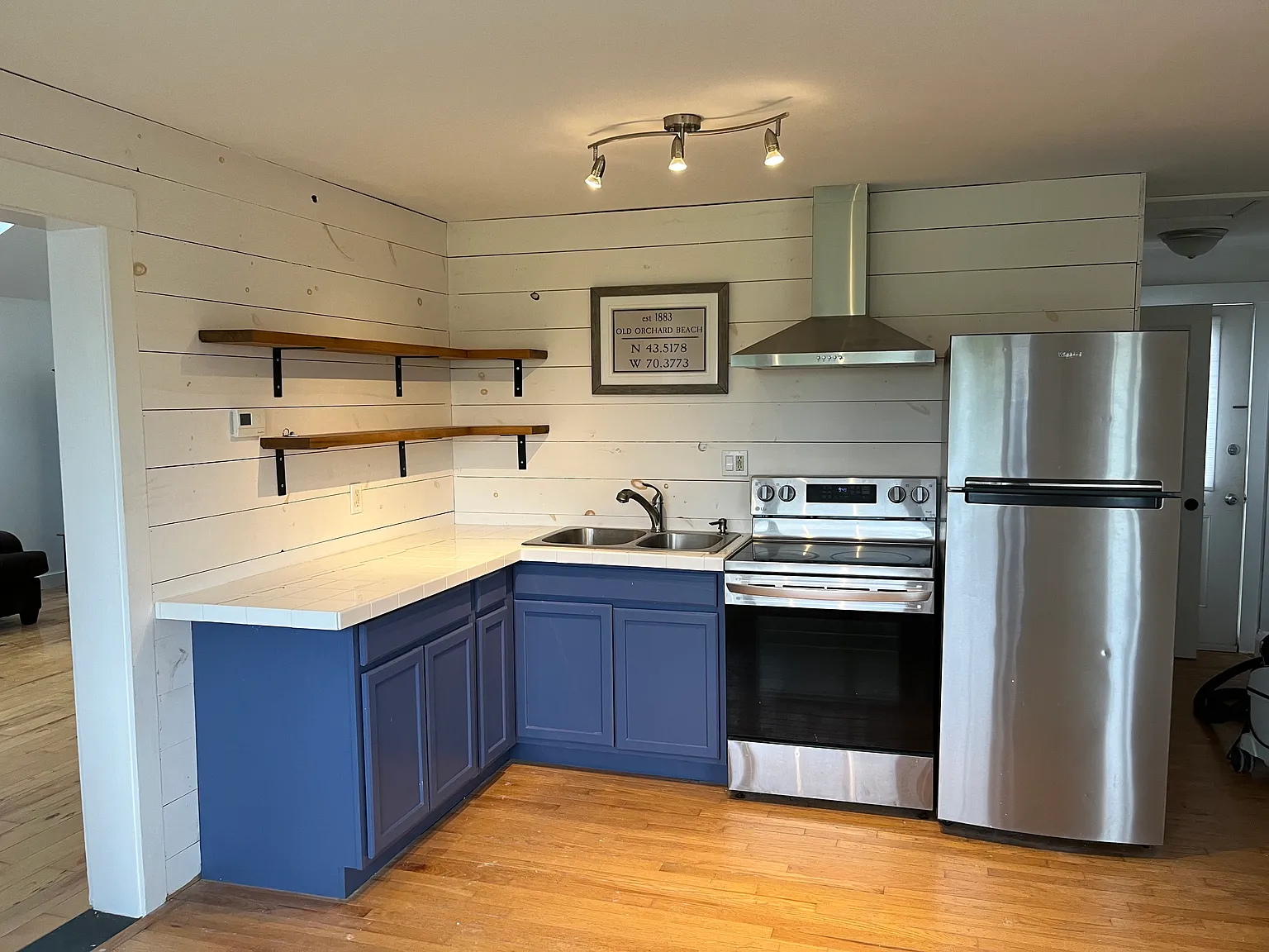 2 bed, 1600 sqft, $2,500 — Photo 4
