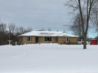 5407 E Dodge Rd, Mount Morris, MI 48458