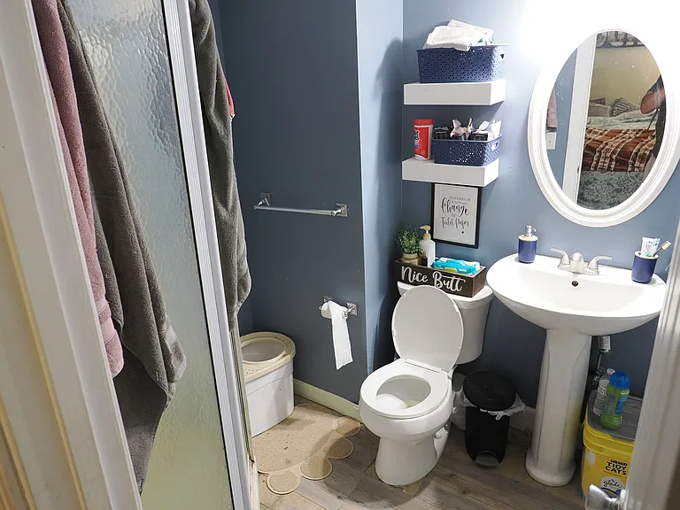 404 W Cork St #4 — Photo 6