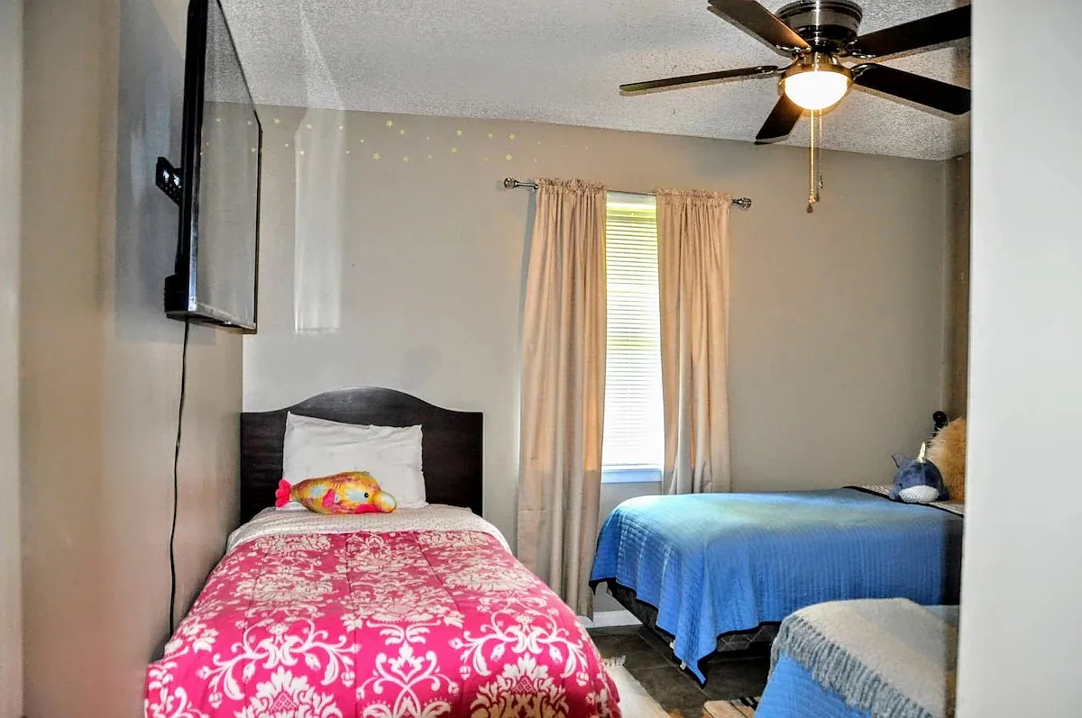 3 bed, 1316 sqft, $3,600 — Photo 4