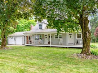 28 Forest St, Dighton, MA 02715