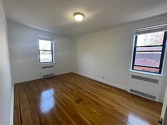 Rented by Metropolis International Realty Inc.