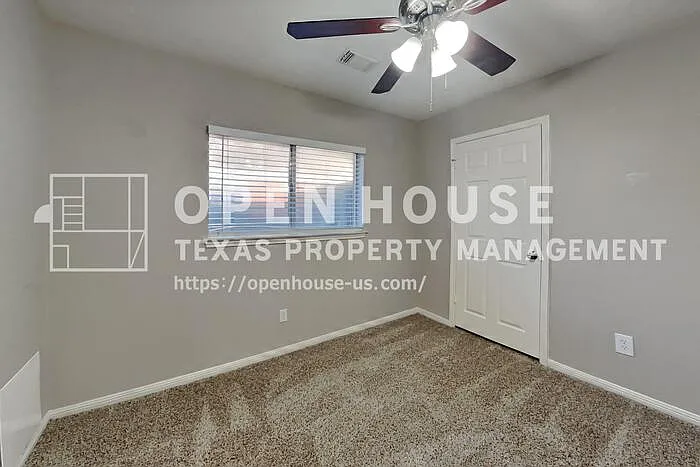 5419 Roserock Ln — Photo 16