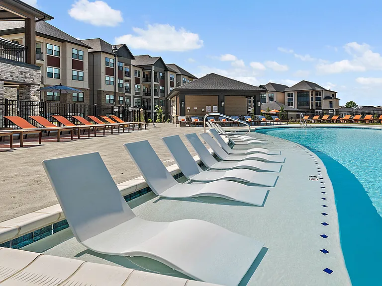Resort-style Pool