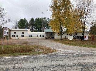 257 County Highway 16, Xenia, IL 62899