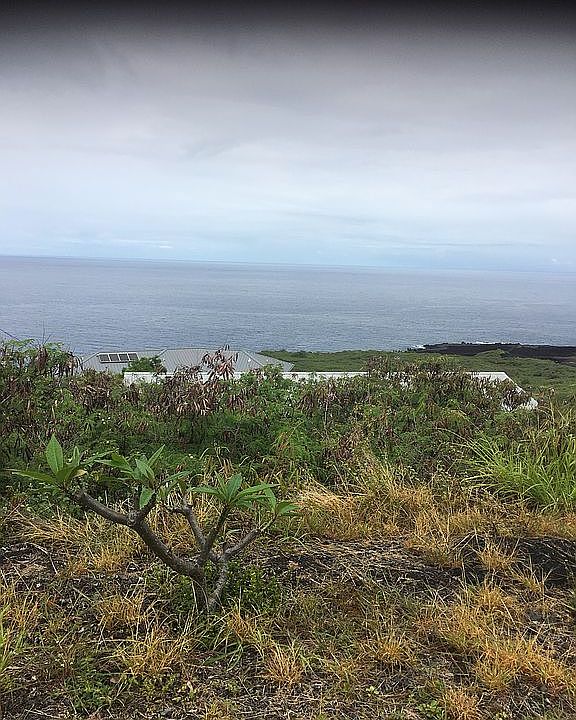 2nd image of Kona Paradise Lot 212