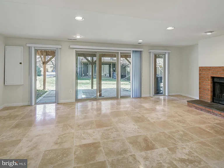 10723 Gloxinia Dr — Photo 11