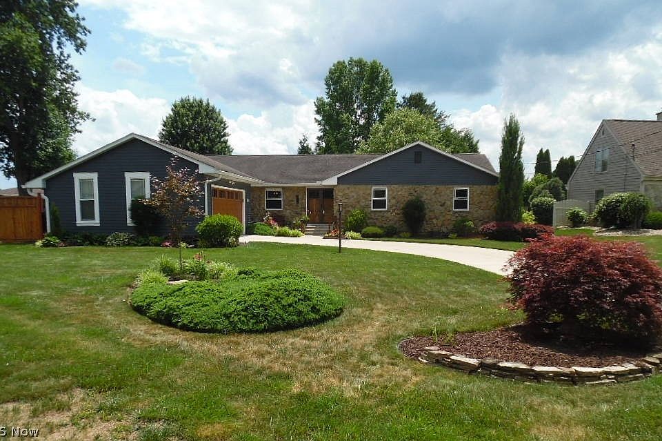 1st image of 218 Alden Ave