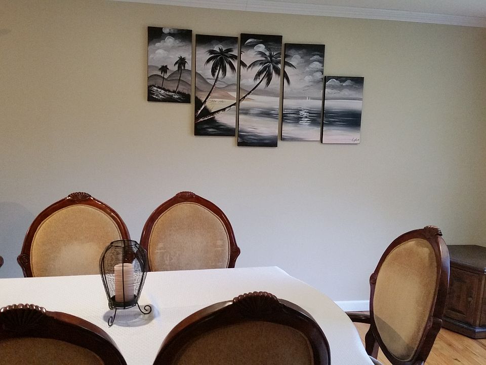 2nd image of 842 Long Cove Rd