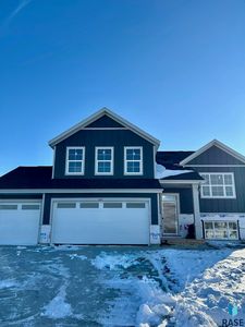 807 Estate St, Harrisburg, SD, 57032