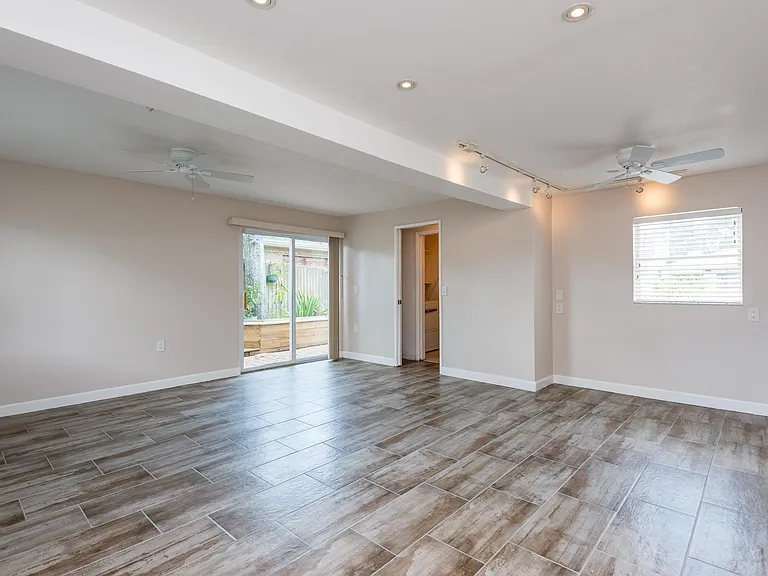 4227 W Bay View Ave — Photo 14