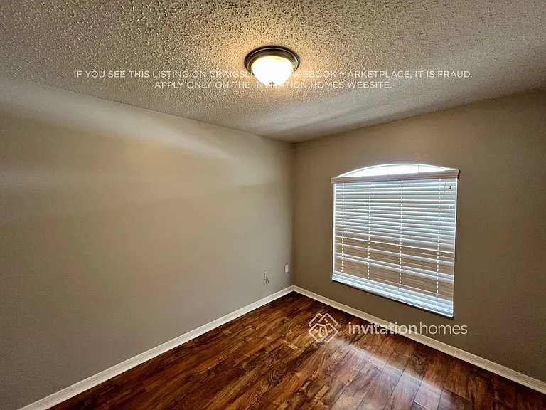 1080 SW McCoy Ave — Photo 18