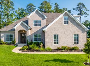 217 Ensbury Dr, Little Rock, AR 72223