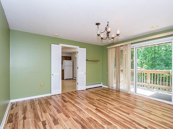 5th image of 88 Farrwood Ave APT 9