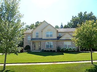 29783 Bradford Dr, New Hudson, MI 48165