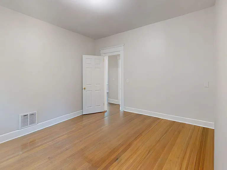 254 Orchard St #2 — Photo 9