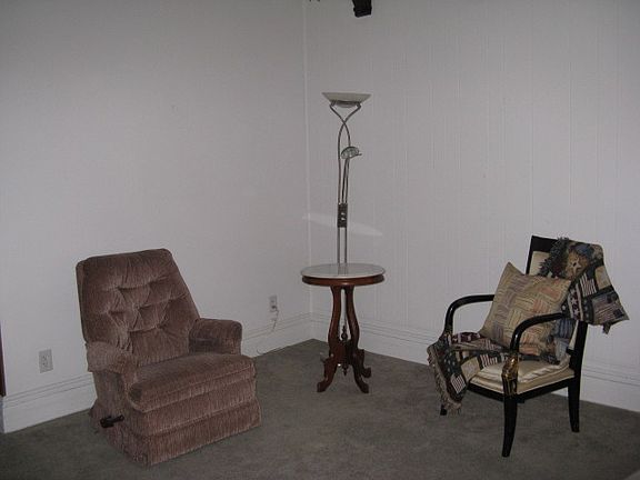 2nd image of 11350 S Saint Lawrence Ave