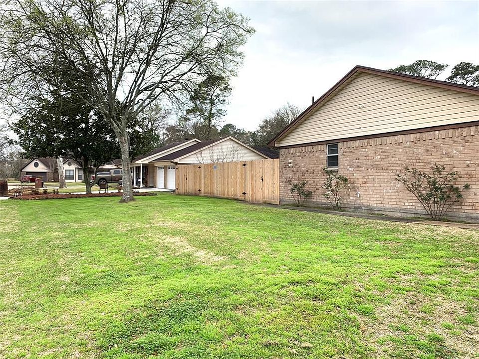 9914 El Chaco St Baytown TX 77521 Zillow