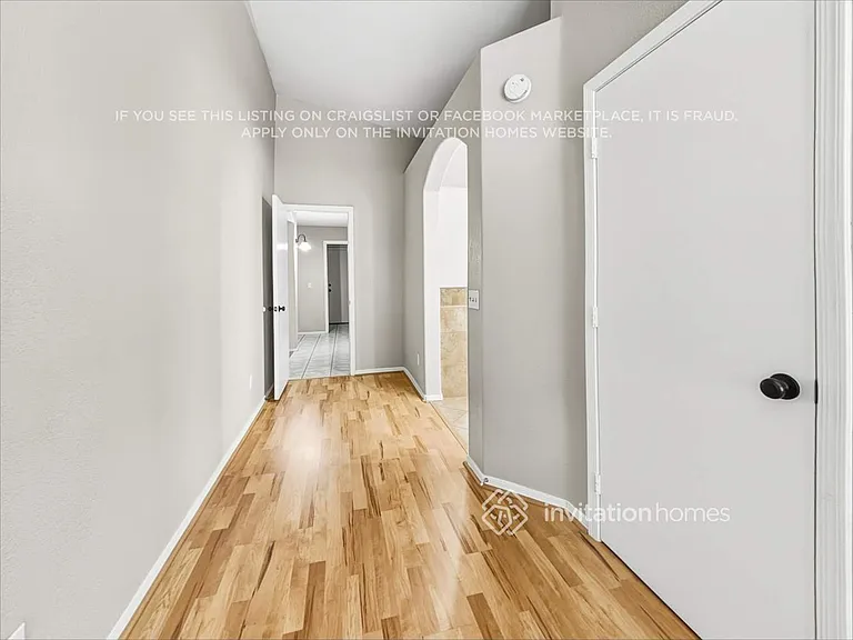 12480 N 83rd Dr — Photo 9
