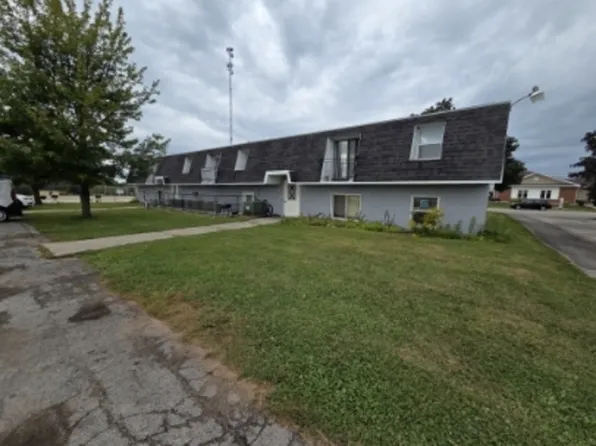 1920 Division St #4, New London, WI 54961