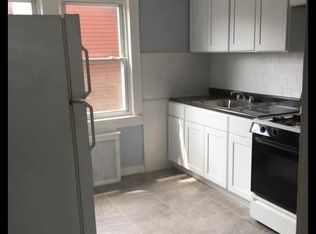 207 Hansbury Ave #1, Newark, NJ 07112