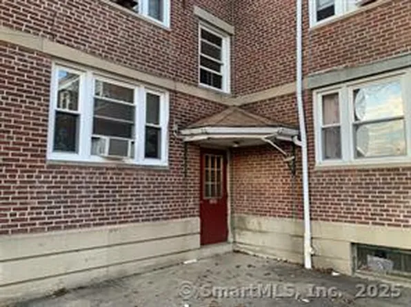 53 Canaan Court 21 Bldg 79, Stratford, CT 06614