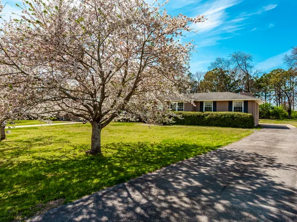 120 Roberta Dr, Hendersonville, TN 37075