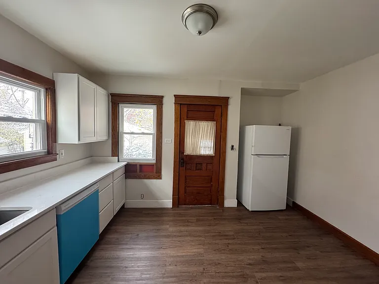 35 Ellenwood Ave #35 — Photo 4
