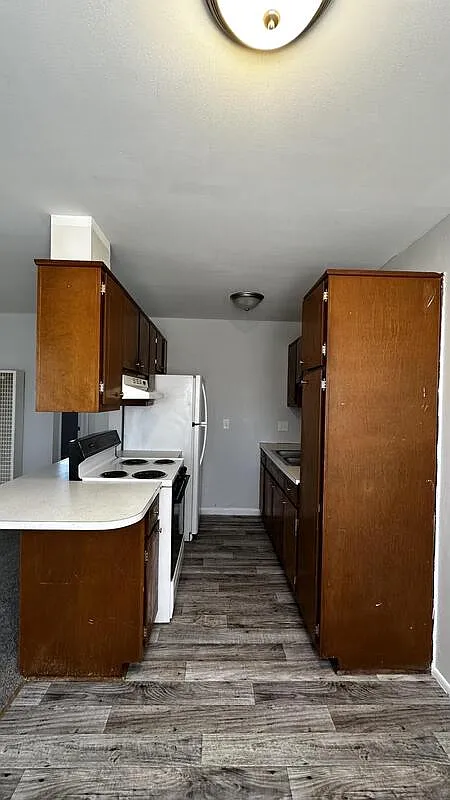 1 bed, 1.0 bath, 700 sqft, $725 — Photo 4