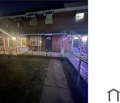 2nd image of 897 Mildred Ave
