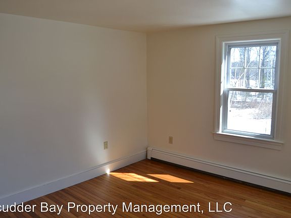 3rd image of 59 Abbott St