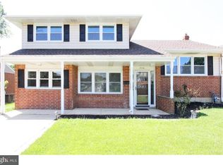 206 Spruceglen Dr, Newark, DE 19711