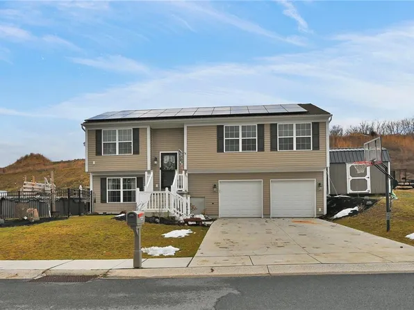 2 Ridge Vista Dr, Pine Grove, PA 17963