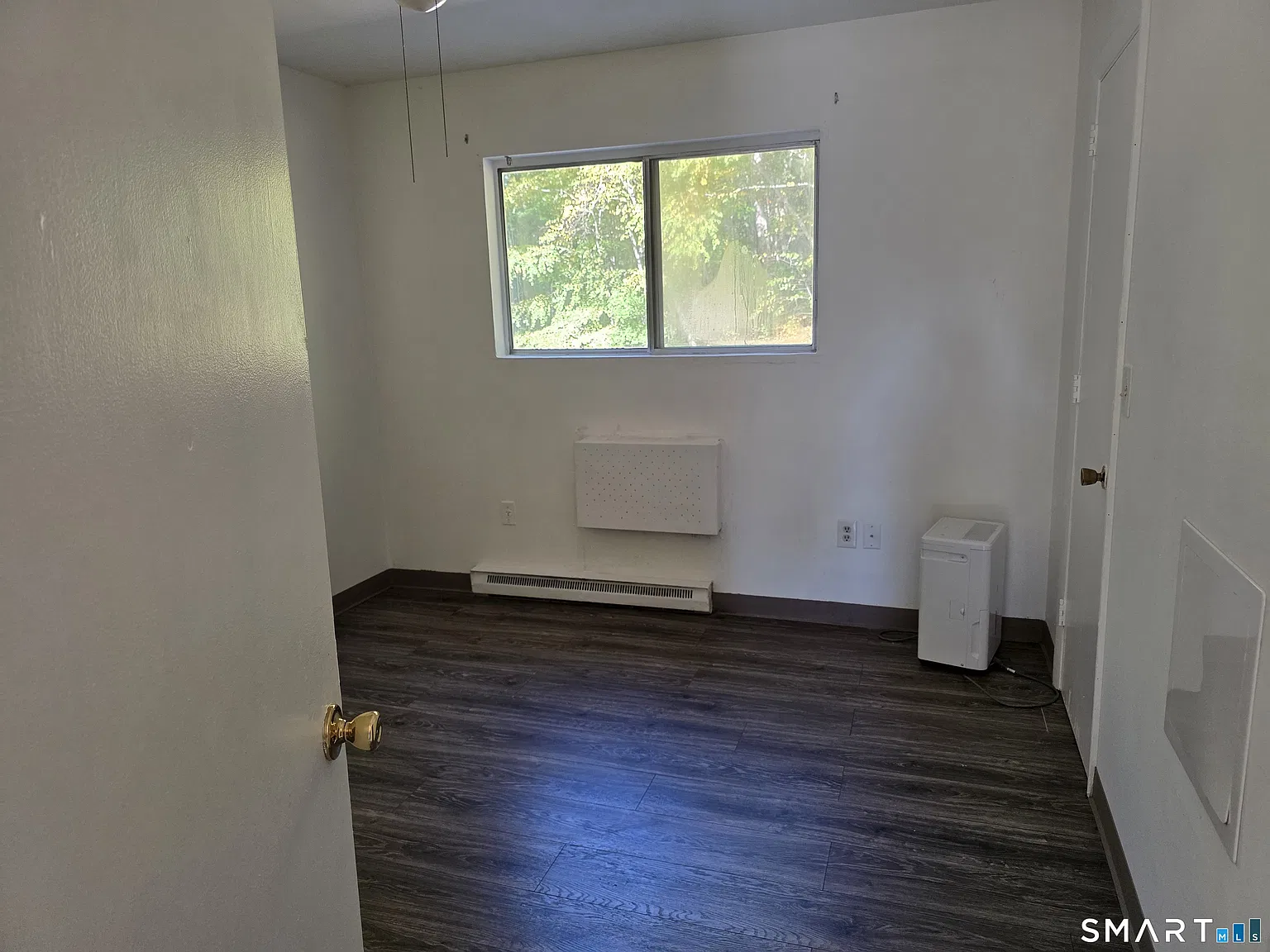 1 bed, 1.0 bath, 400 sqft, $1,095 — Photo 4