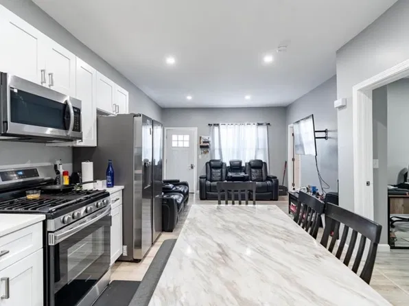 105 Metcalf St #1, Providence, RI 02904