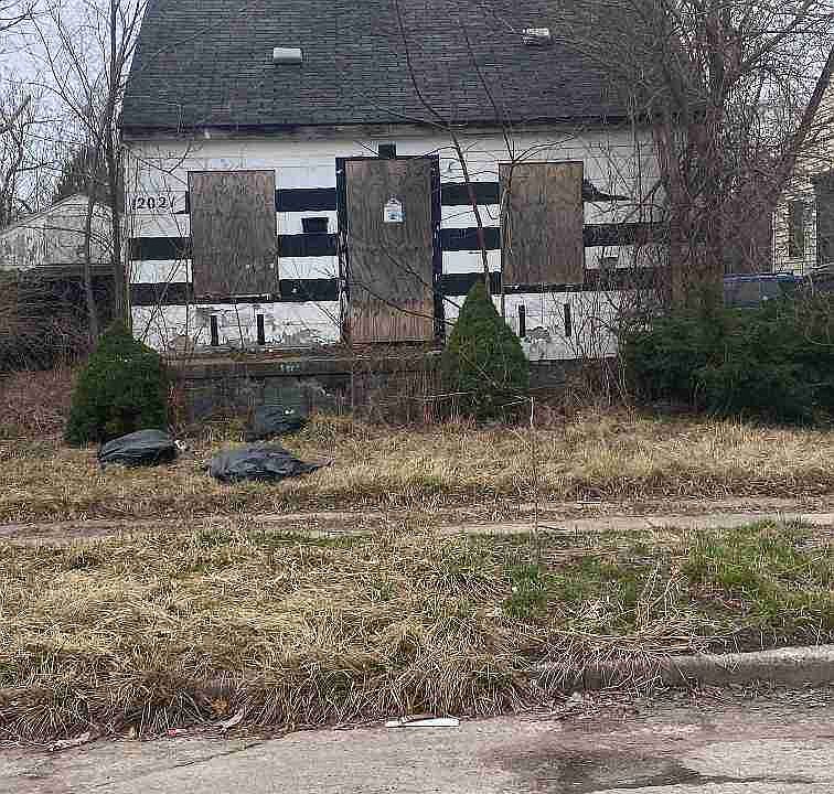 12021 Archdale