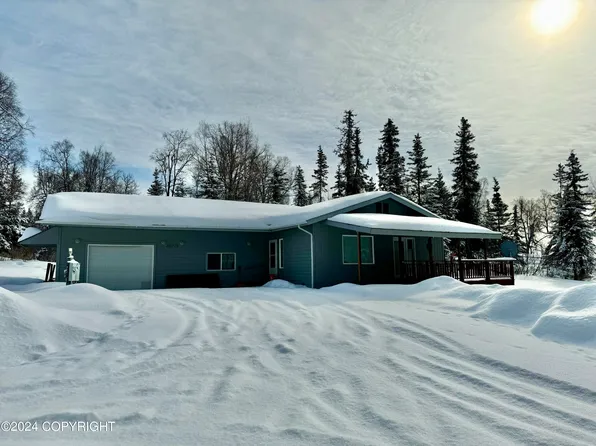 30772 Crest Ct, Soldotna, AK 99669
