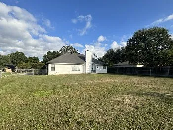 521 Woodlake Dr — Photo 29