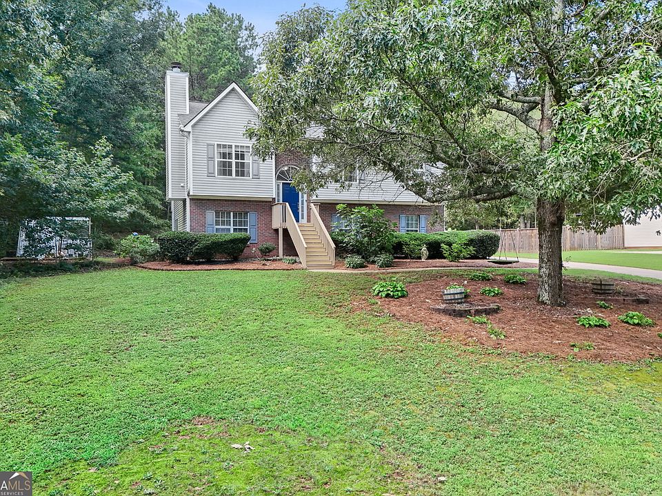 1st image of 35 Hidden Brook Trl