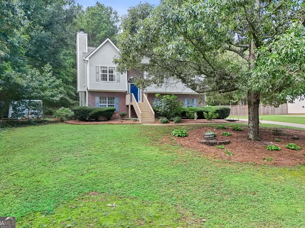 35 Hidden Brook Trl, Newnan, GA 30265