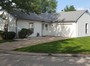 1996 Apache Trl, Round Lake Beach, IL 60073