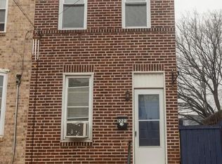 2221 E Albert St, Philadelphia, PA 19125
