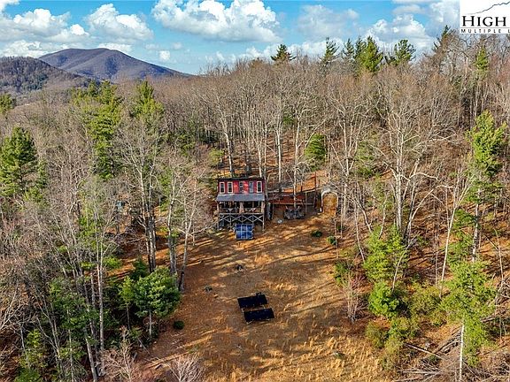 5th image of 871 Lower Nettle Knob Road