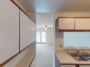 2141 Muir Field Rd #5, Madison, WI 53719